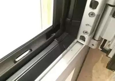 1635497280478303.jpg 50.jpg